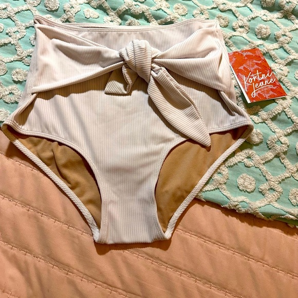 KORTNI JEANE High-Waisted Tie-Front Ribbed Swim Bottoms WHITE - Sz S NWT - Picture 1 of 6